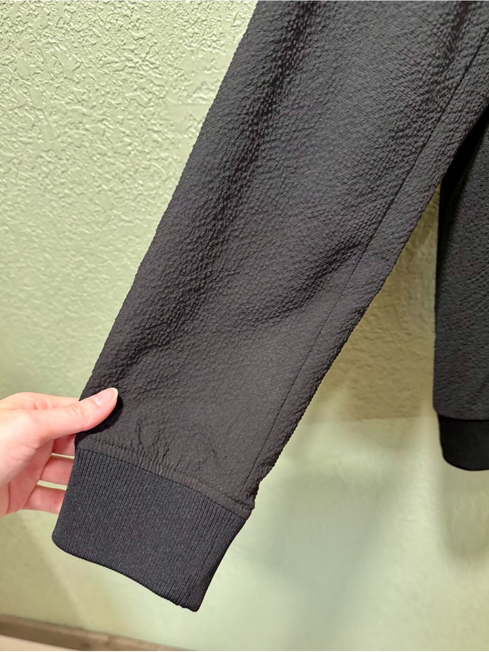 Alfani Men's Black Textured Bomber Jacket size M - Picture 3 of 6
